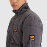 hombres chaqueta acolchada igris ropa Ellesse gris oscuro PZZNT468 - Image 4